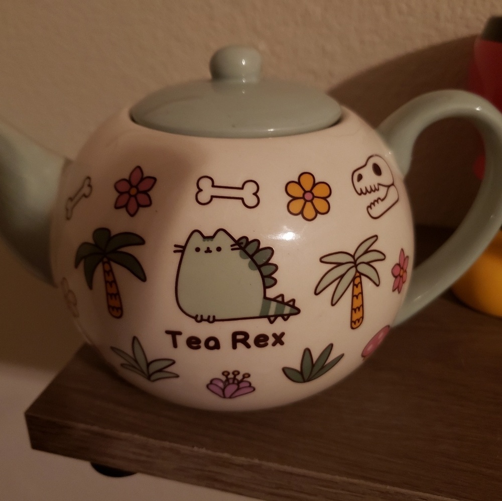 Pusheen Tea Rex Teapot